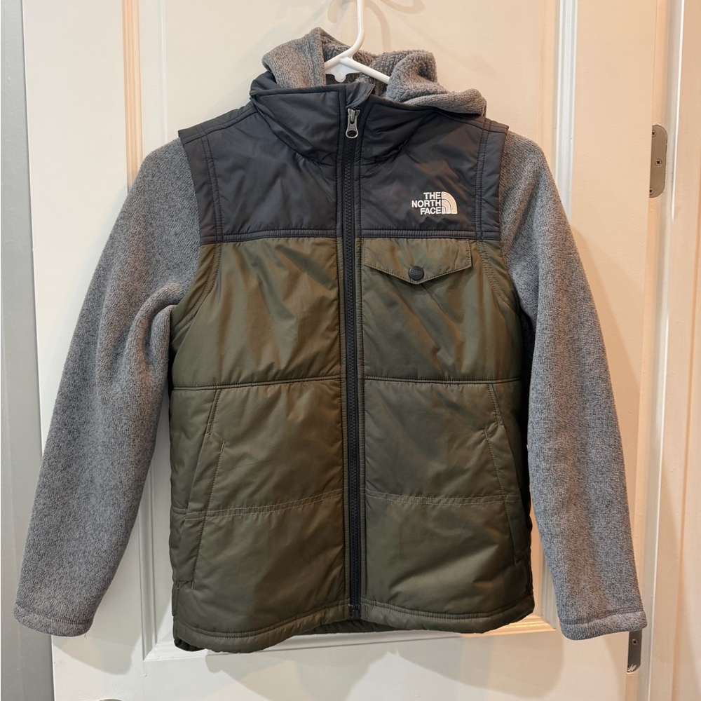 The North Face Boy’s size 10/12 Black and Gray Fleece Jacket